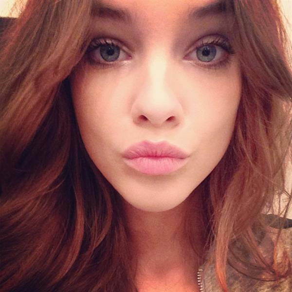 Barbara Palvin taking a selfie