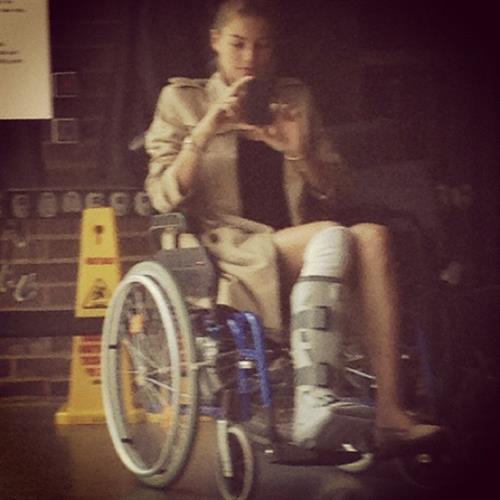 Jessica Hart taking a selfie