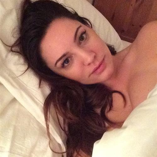 Kelly Brook taking a selfie