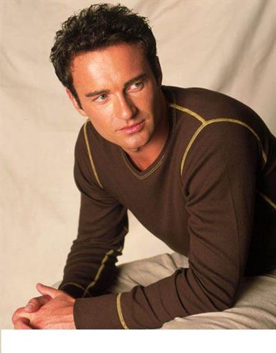 Julian McMahon