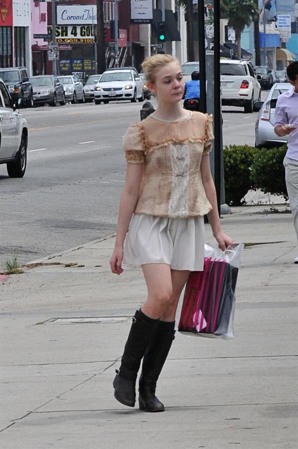 Elle Fanning