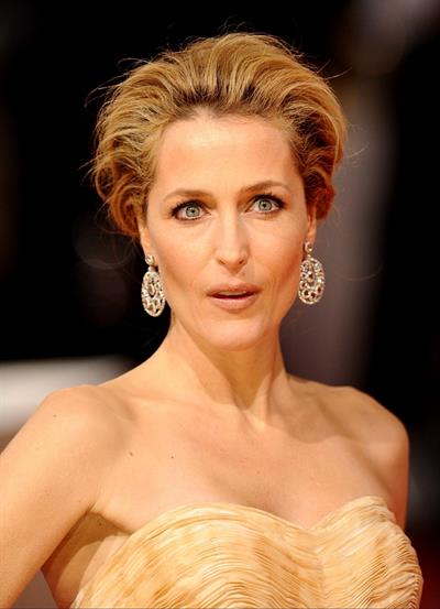 Gillian Anderson