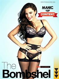 Kelly Brook in lingerie