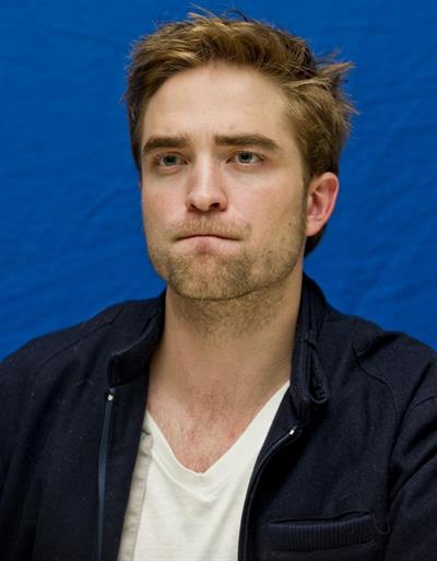 Robert Pattinson