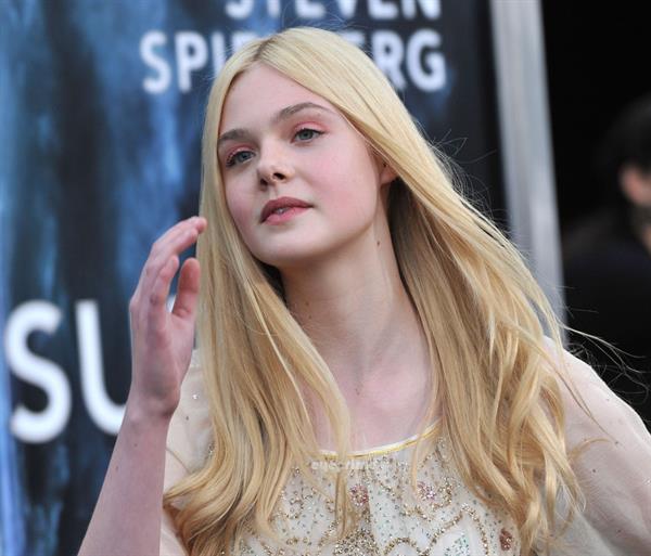 Elle Fanning