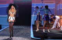 Lindsay Ellingson in lingerie