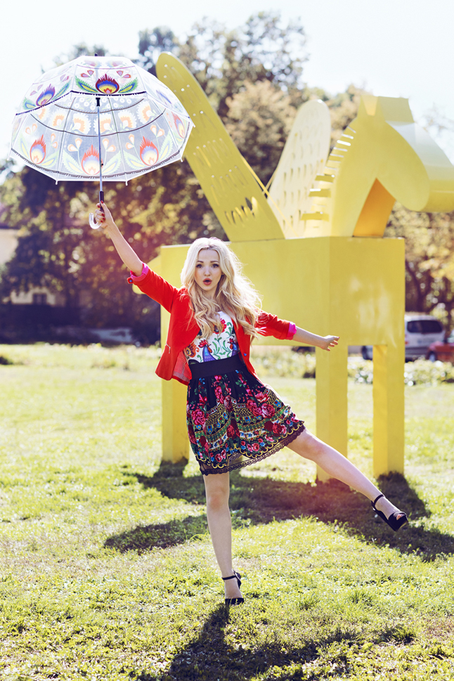 Dove Cameron