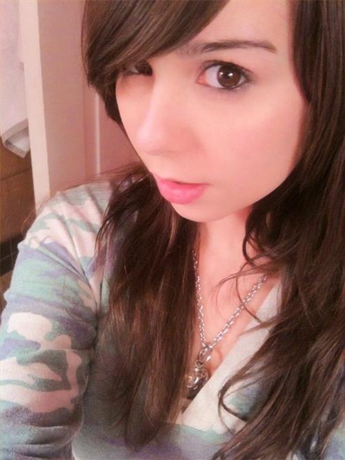 Ariel Rebel taking a selfie