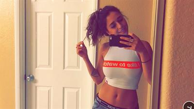 Tianna Gregory taking a selfie