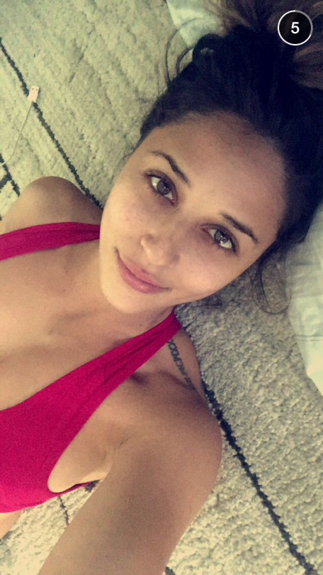 Tianna Gregory taking a selfie