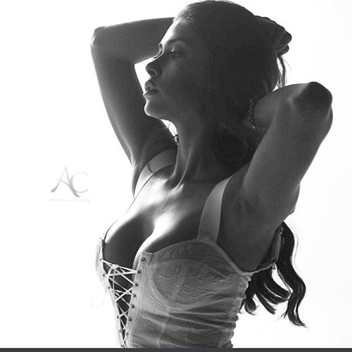 Arianny Celeste in lingerie