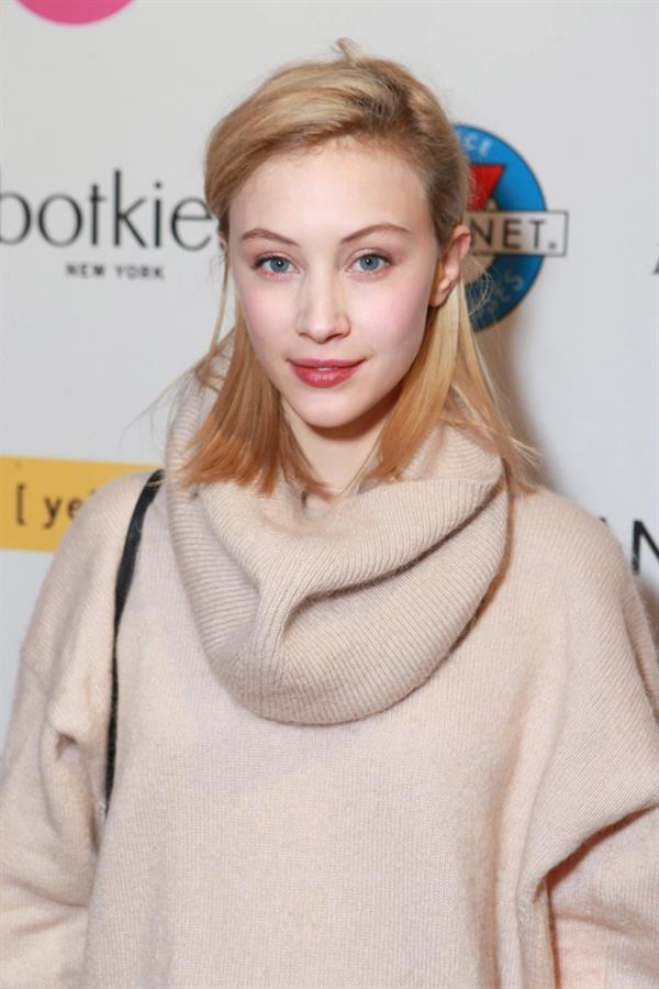 Sarah Gadon