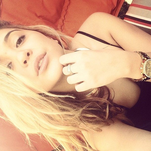 Stella Hudgens taking a selfie