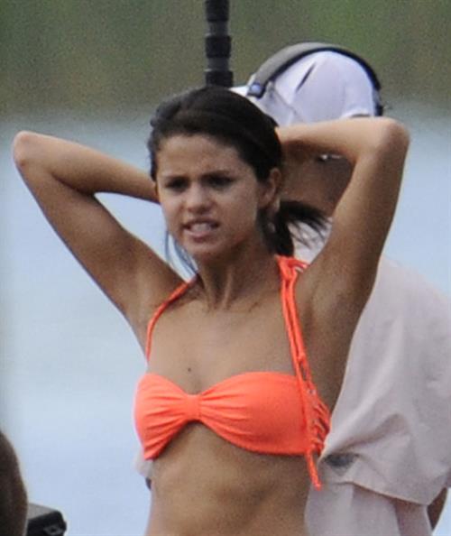 Selena Gomez Bikini Pictures Selena Gomez, Vanessa Hudgens and Ashley Benson on the set of Spring Breakers on March 27, 2012