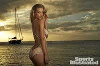 Hannah Ferguson in body paint