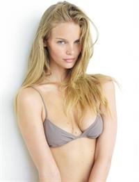Marloes Horst in a bikini