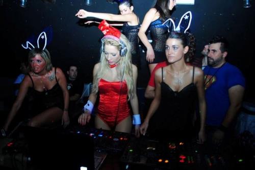 Giulia Borio in lingerie