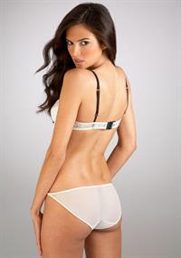 Jennifer Lamiraqui in lingerie - ass