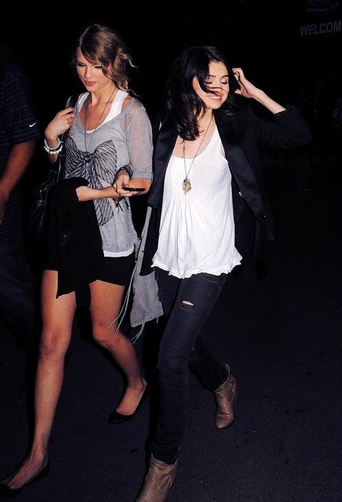 Selena Gomez and Taylor Swift outside a bowling alley in Los Angeles
