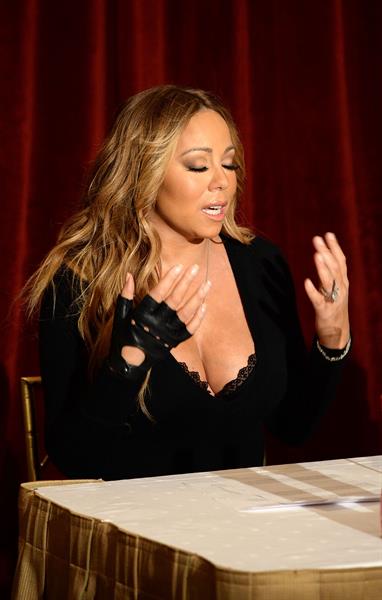 Mariah Carey Announces The Launch Of Her Go N'Syde Bottle Butterfly June 9, 2014