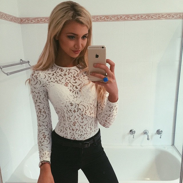 Gabrielle Grace Epstein taking a selfie