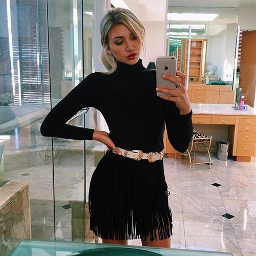 Gabrielle Grace Epstein