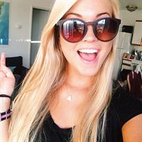 Emilie Voe Nereng taking a selfie