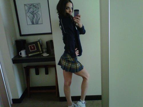 Kassie Lyn Logsdon taking a selfie