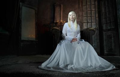 Beautiful albinos model