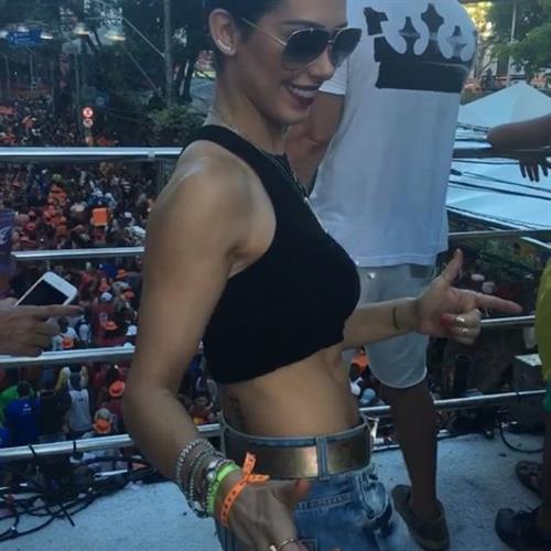 Bella Falconi