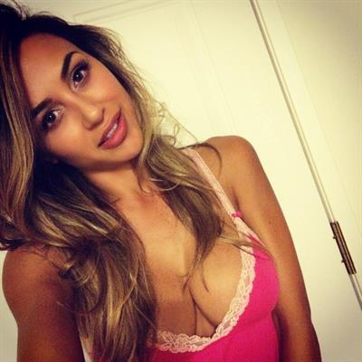 Ana Cheri in lingerie
