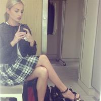 Mackenzie White taking a selfie