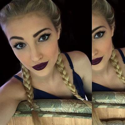 Anna Faith Carlson taking a selfie