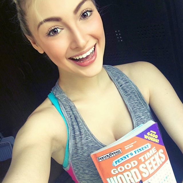 Anna Faith Carlson taking a selfie