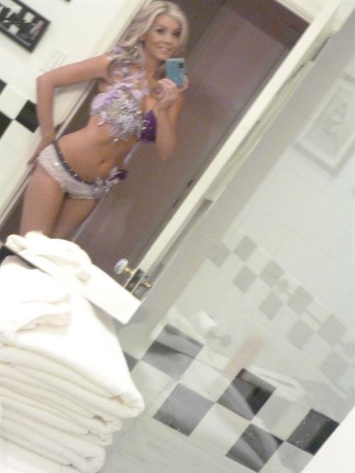 Sheridyn Fisher taking a selfie