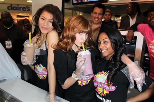 Bella Thorne and Zendaya Coleman