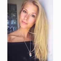 Kimberley Mens taking a selfie