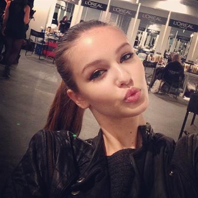 Kristina Romanova taking a selfie