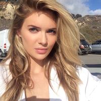 Megan Williams taking a selfie