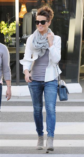 Kate Beckinsale Shopping in Los Angeles February 27, 2013  