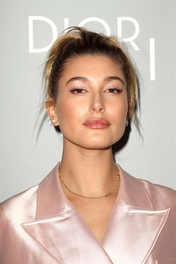 Hailey Bieber