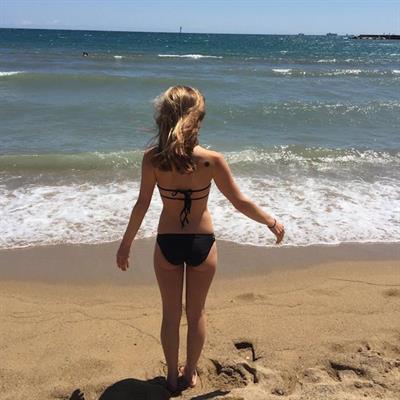 Anonymous in a bikini - ass