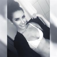 Mercedes Terrell in lingerie taking a selfie