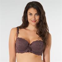 Lauren Mellor in lingerie