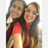 Veronica Rangel taking a selfie