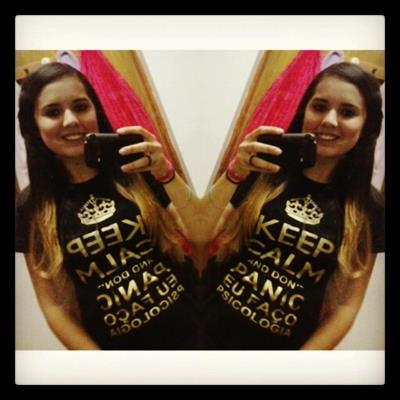 Veronica Rangel taking a selfie