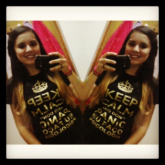 Veronica Rangel taking a selfie