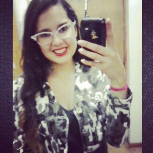 Veronica Rangel Selfie Pictures Veronica Rangel taking a selfie