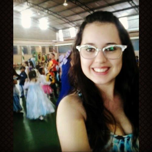 Veronica Rangel taking a selfie