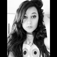 Veronica Rangel taking a selfie